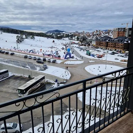 Gondola Vip 16