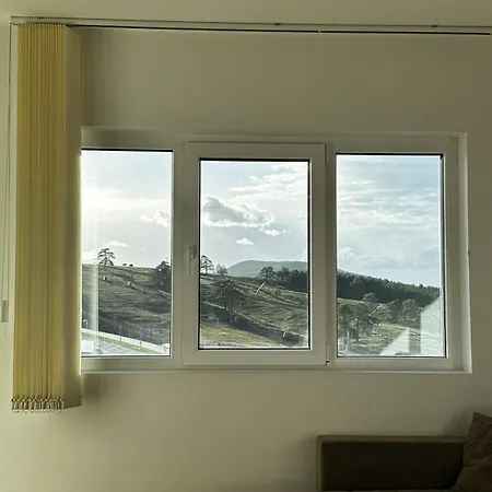 Gondola Mako Exclusive