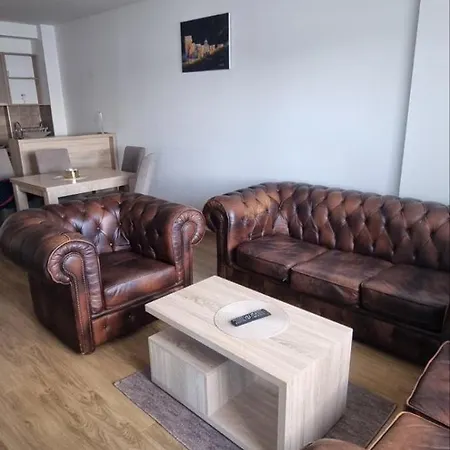 Gondola Mako Exclusive Апартаменты *